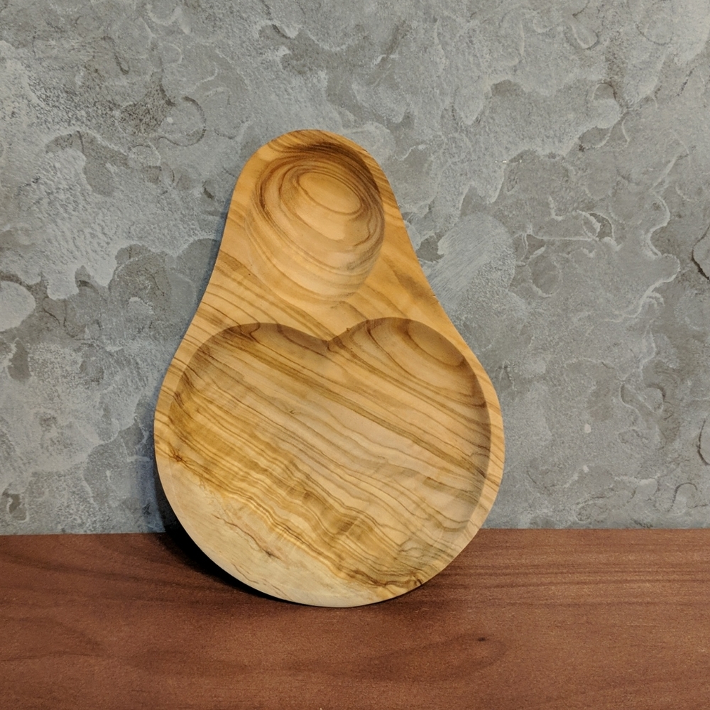 Olive Dish

Olive Wood